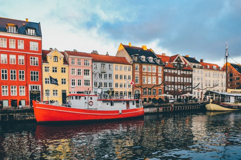 City break de weekend in Copenhaga, 130 euro/pers (zbor+cazare 3 nopti)