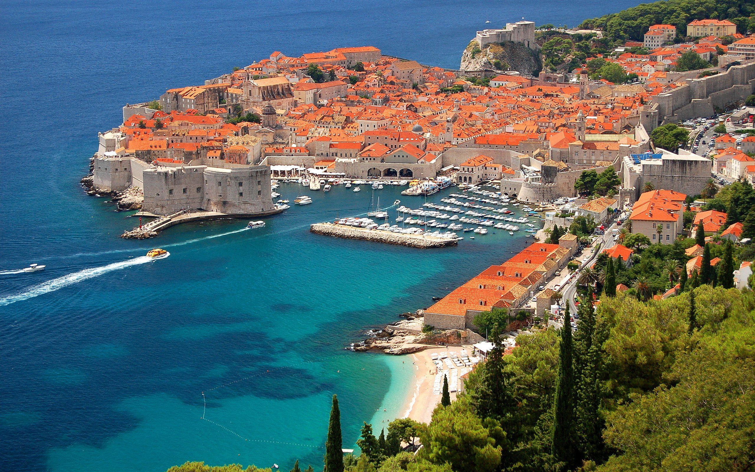 You are currently viewing Optiuni de cazare cu piscina si rating foarte bun in regiunea Dubrovnik, Croatia.