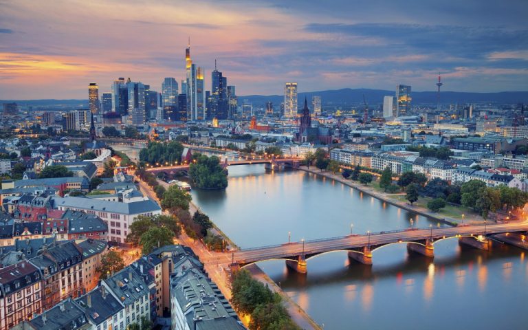 City break in Frankfurt, 111 euro/pers (zbor+cazare 3 nopti)