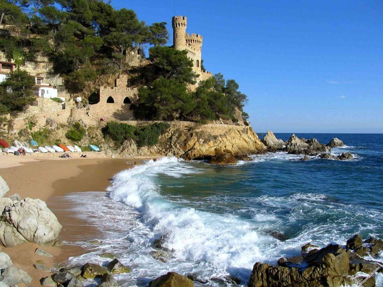 Vacanta pe Costa Dorada (Spania), 383 euro/pers (zbor+cazare 7 nopti)