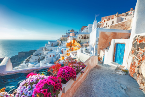 Read more about the article Santorini in iulie! 364 euro/pers (zbor+cazare 7 nopti hotel 3*)