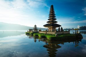 Read more about the article Bali ar urma sa accepte turisti straini abia din octombrie