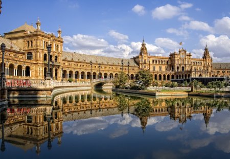 You are currently viewing City break in Sevilla, 135 euro/pers (zbor direct+cazare 3 nopti)