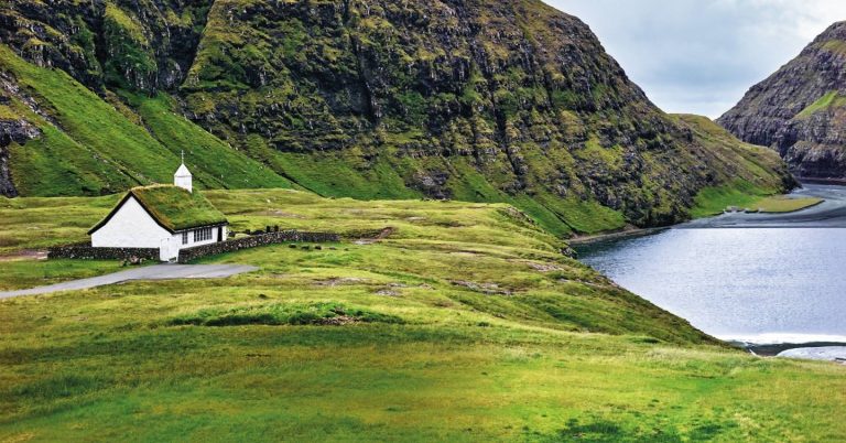 Cheap direct fligths from UK to Faroe Islands, from £167 pp return (june 2021)