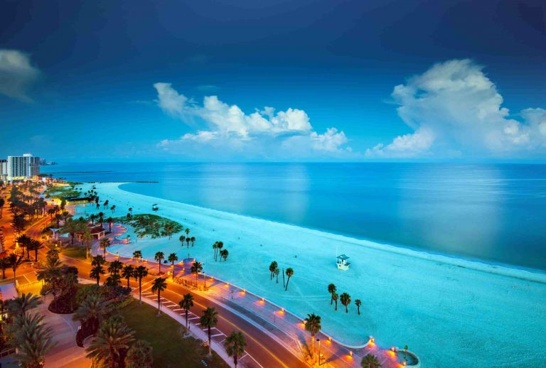 Cheap flights from New York City to different cities in Florida, from $30 pp both ways