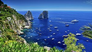 Read more about the article Vacanta pe exclusivista insula Capri din Italia, 398 euro/pers (zbor+cazare 7 nopti)