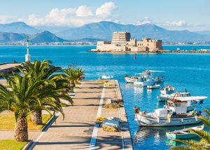 Read more about the article 9 excursii de o zi pe care nu trebuie sa le ratezi daca ajungi in Atena, Grecia.