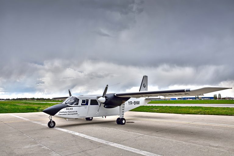 Cel mai scurt zbor din lume costa 16€ dus-întors și durează mai puțin de 2 minute.