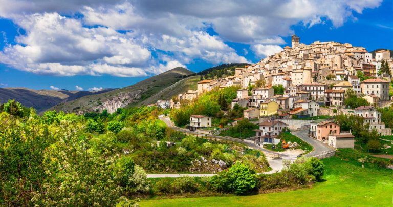 City break in Abruzzo, 75 euro/pers (zbor+cazare 3 nopti cu md)
