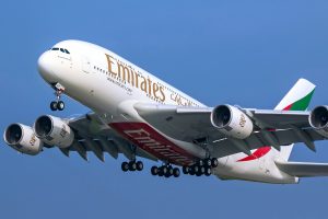 Read more about the article Incearca experienta unui zbor Emirates cu Airbus A380 spre New York, 400 euro/pers.