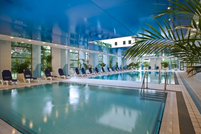Hotel cu Spa în Budapesta, perioada Târgului de Crăciun, 43 euro/pers/noapte.