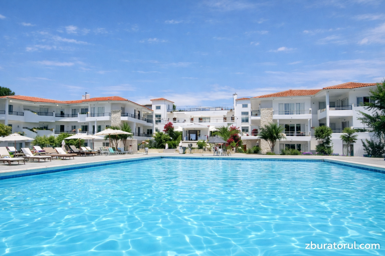 Vacanță Halkidiki iunie: 7 nopți cu mic dejun inclus, hotel 9.1 în Hanioti, 278 euro/pers
