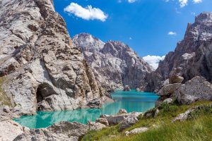Read more about the article Zboruri ieftine spre Bishkek, Kârgâzstan, 318 euro/pers dus-întors
